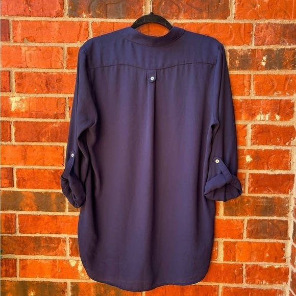 Fervour Womens Large Blue Roll Tab Vneck Popover Chiffon Career Top - Picture 3 of 9